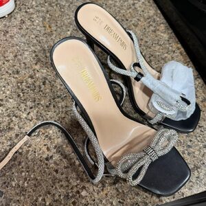 Dream Pairs Black Heels with Silver Accents